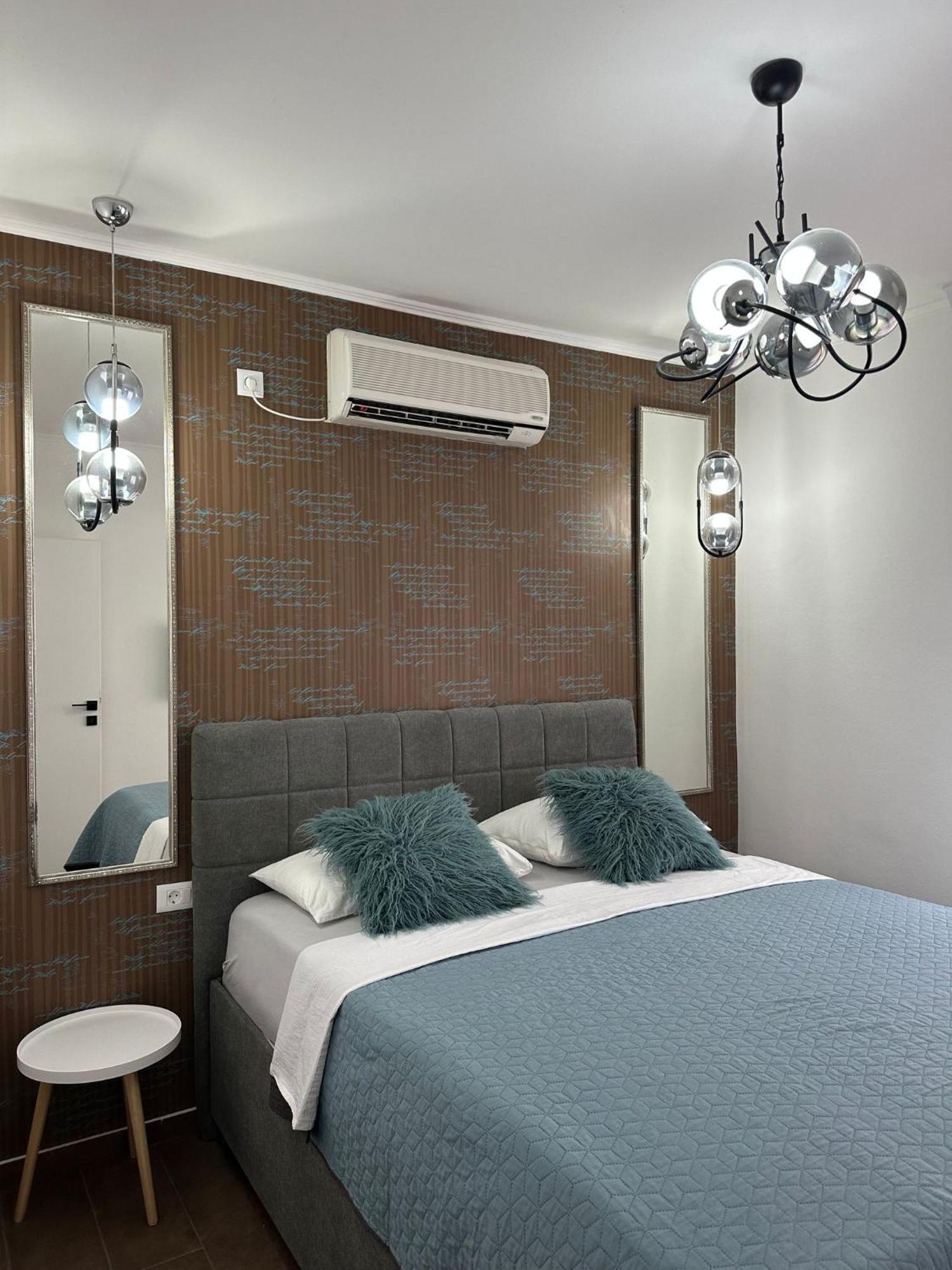Apartments Brac Supetar Zimmer foto