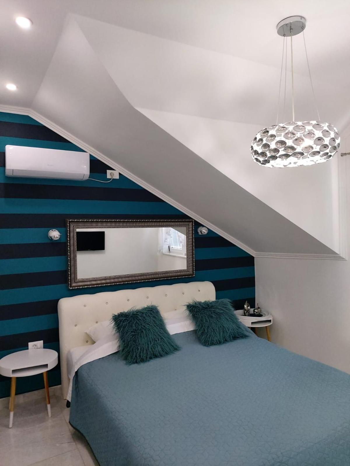 Apartments Brac Supetar Zimmer foto